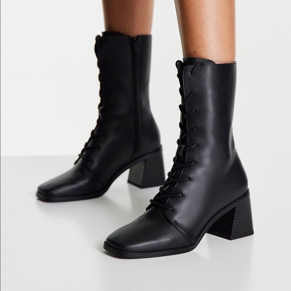Monki Elma vegan lace up heeled boots in black US 7.5 - Picture 3 of 8